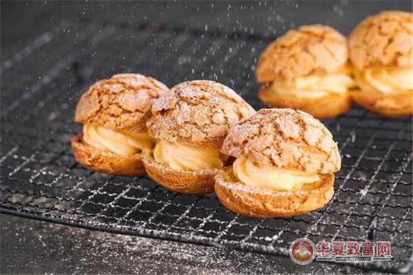 酥皮泡芙加盟